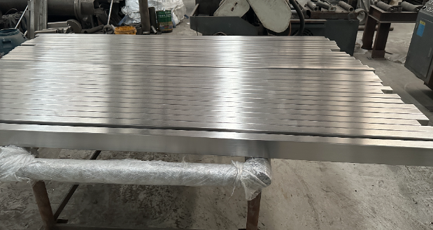 鹤岗不锈钢无缝方管 